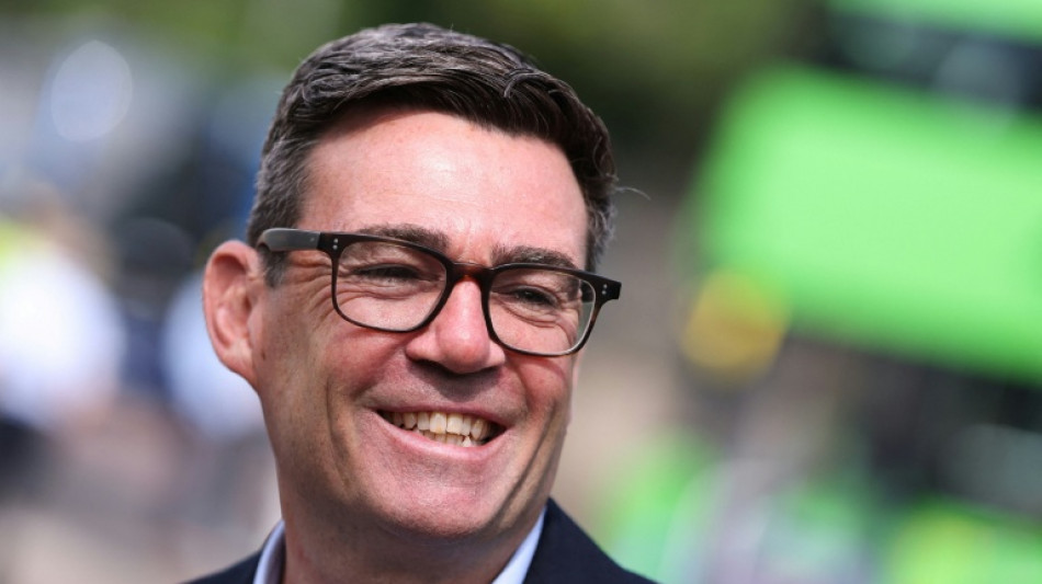  Rentr&eacute;e politique pour Andy Burnham confront&eacute; &agrave; ses premiers tests 