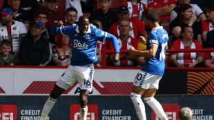 Danjuma leveller stops Everton's losing run in Blades draw