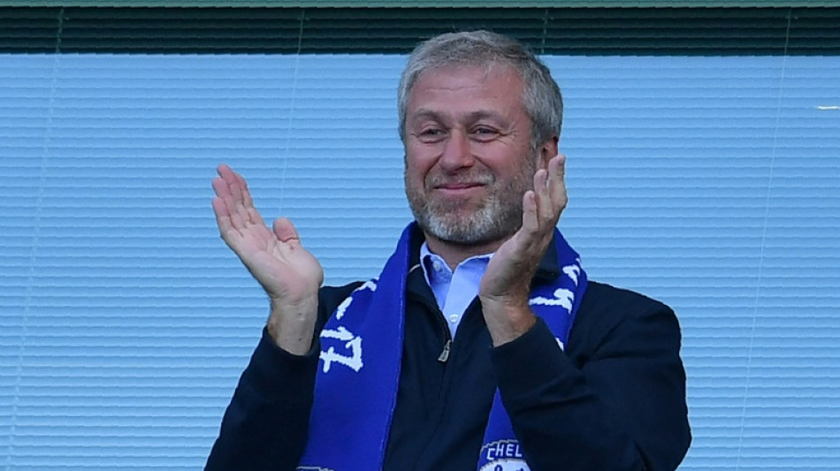  Oligarca russo Abramovich nega fraude fiscal 