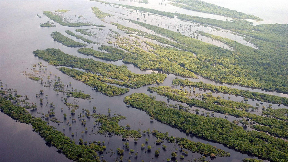 Affonda nave Marina peruviana nel Rio delle Amazzoni, due morti