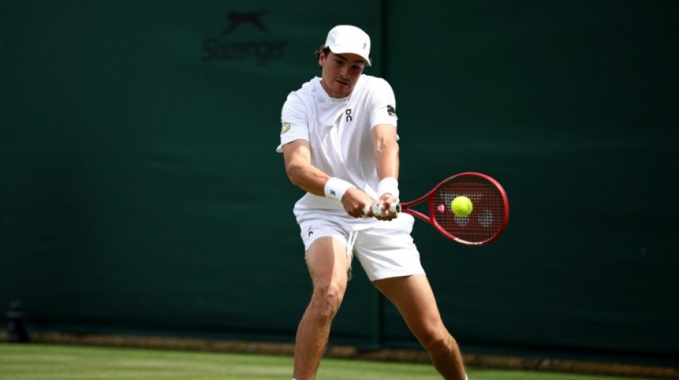  Jo&atilde;o Fonseca vence espanhol Roberto Bautista e vai &agrave; 2&ordf; rodada de Wimbledon 