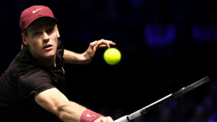 Sinner estreia no Masters 1000 de Paris com vitória; Zverev também avança