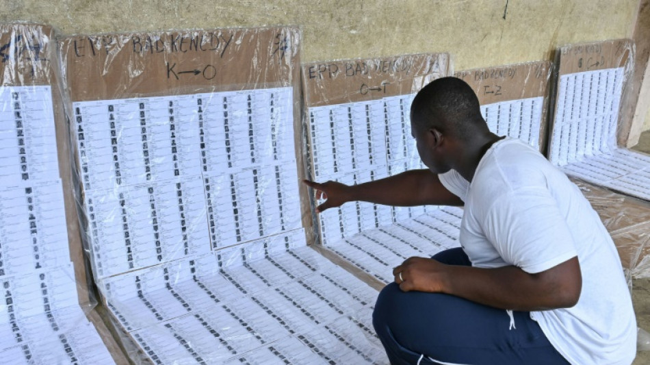 I.Coast votes in local polls seen as test for presidential race