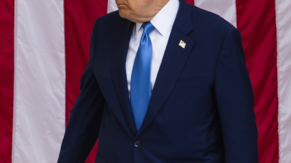 Trump, l'Ue vuole un incontro per trattare sui dazi