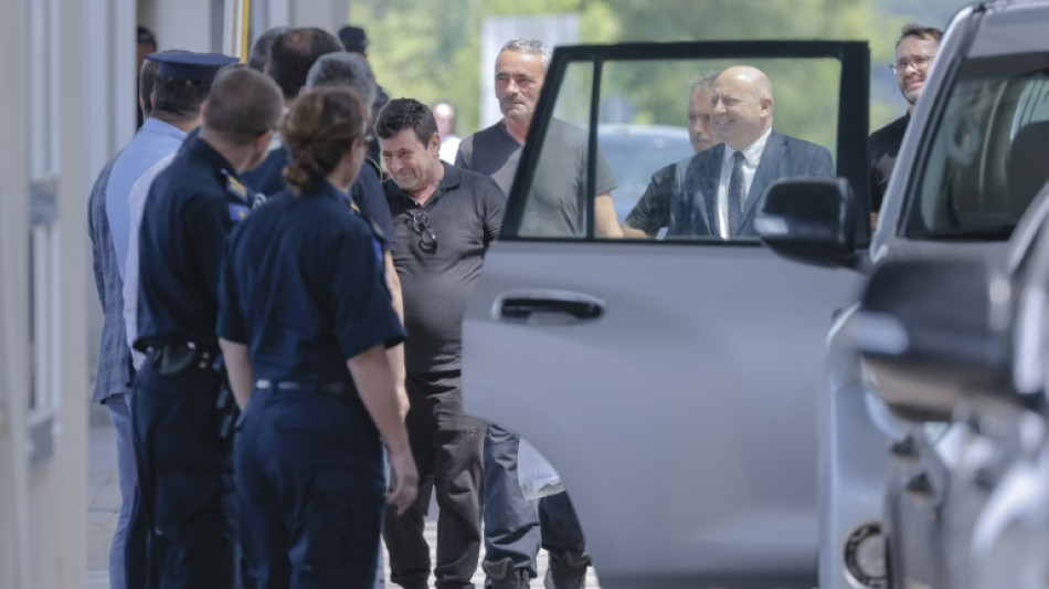 Serbia releases captured Kosovo officers, easing standoff