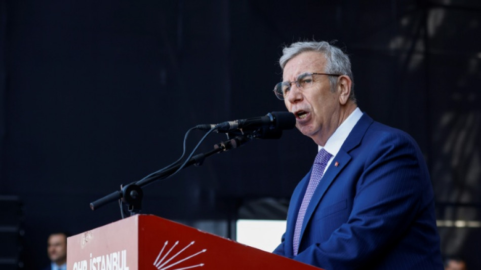  Le maire d'Ankara, figure de l'opposition turque, quitte son parti 