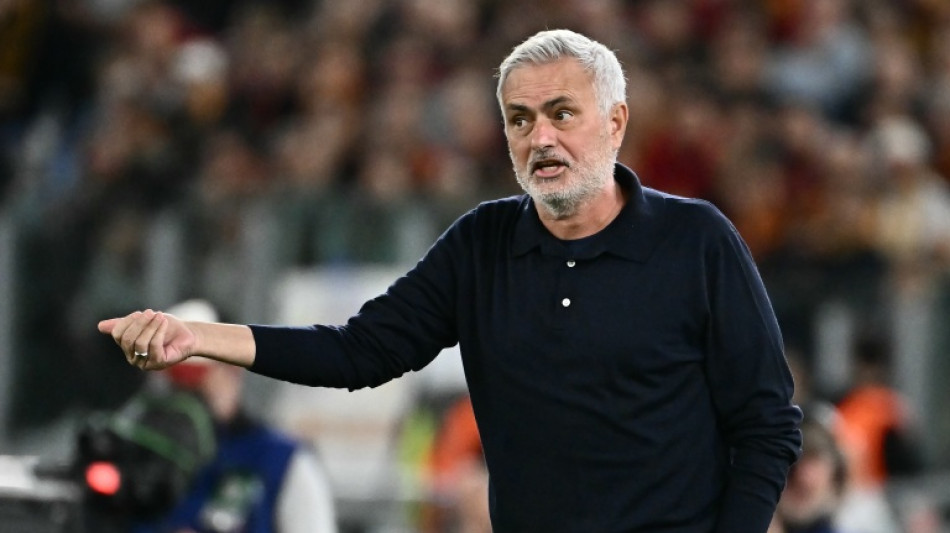  Mourinho blasts 'shameless' timing of Vinicius ban decision 