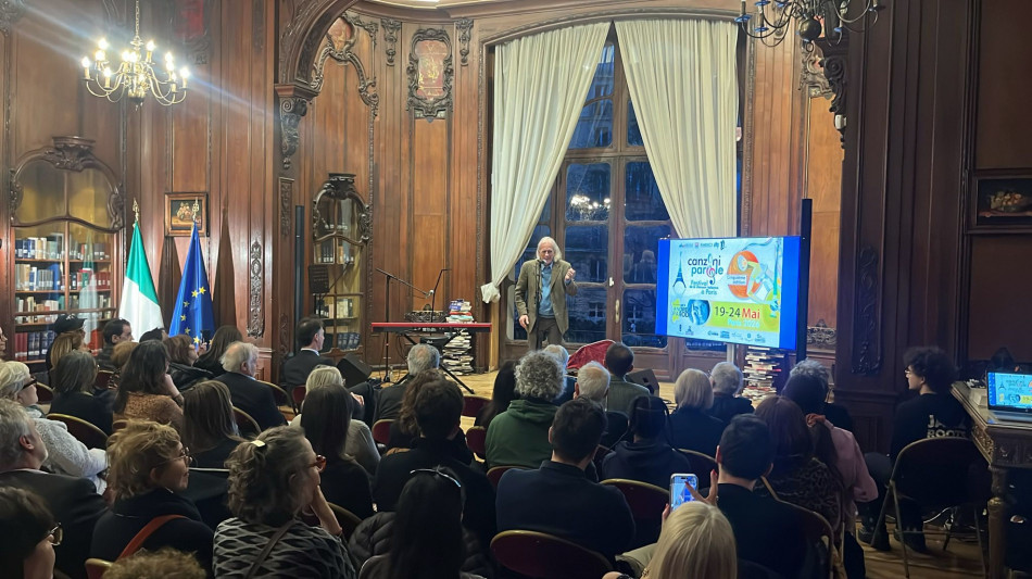  Al consolato di Parigi l'anteprima del Festival Canzoni & Parole 