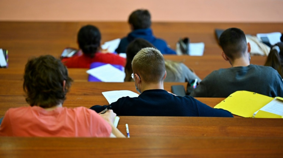  Mehr als zwei Drittel der Studienanf&auml;nger bleiben im eigenen Bundesland 