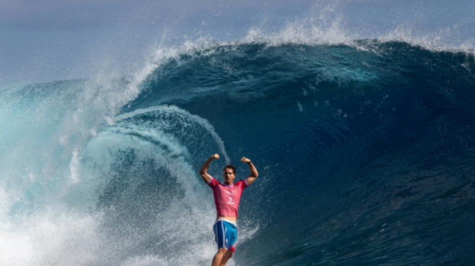 Surf: un an apr&egrave;s les JO, Kauli Vaast et l'&eacute;lite mondiale retrouvent Teahupo'o