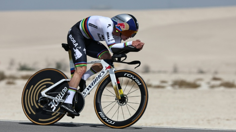  Evenepoel takes UAE Tour lead with time-trial win 