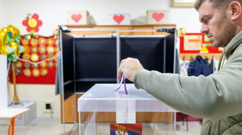  En Serbie, le nationaliste Aleksandar Vucic reconna&icirc;t sa d&eacute;faite aux l&eacute;gislatives 