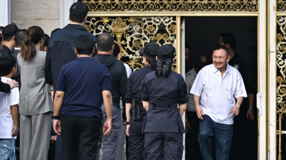  Thailand's ex-PM Thaksin released from prison 