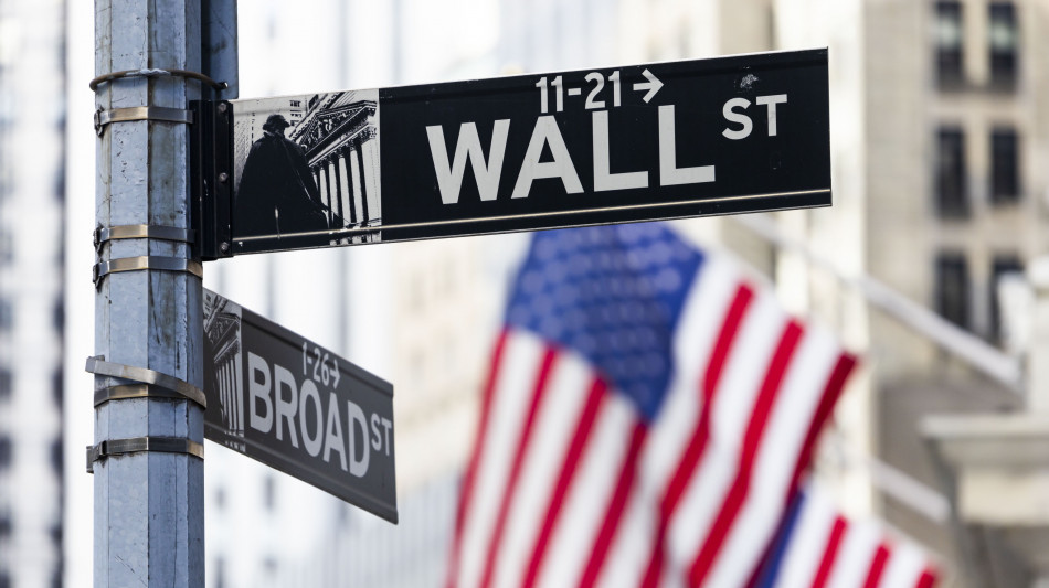Wall Street apre in calo, Dj -0,33%, Nasdaq -0,17%
