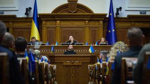 Il Parlamento ucraino proroga fino al 5/11 la legge marziale