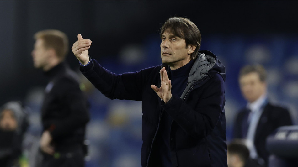 Napoli: Conte, 'La squadra sa che ora il lavoro va finito'