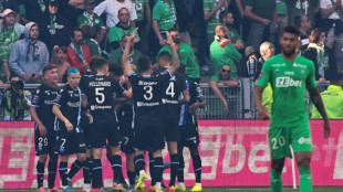 Foot/Barrage: Auxerre retrouve la L1 10 ans apr&egrave;s et envoie Saint-Etienne en L2
