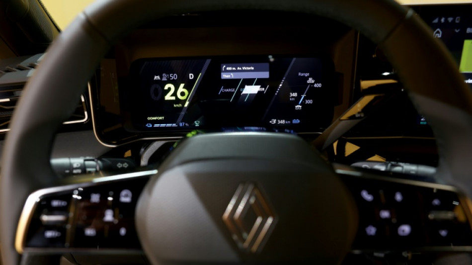 90e Mondial de l'Auto: une semaine de f&ecirc;te &eacute;lectrique pour relancer le march&eacute;