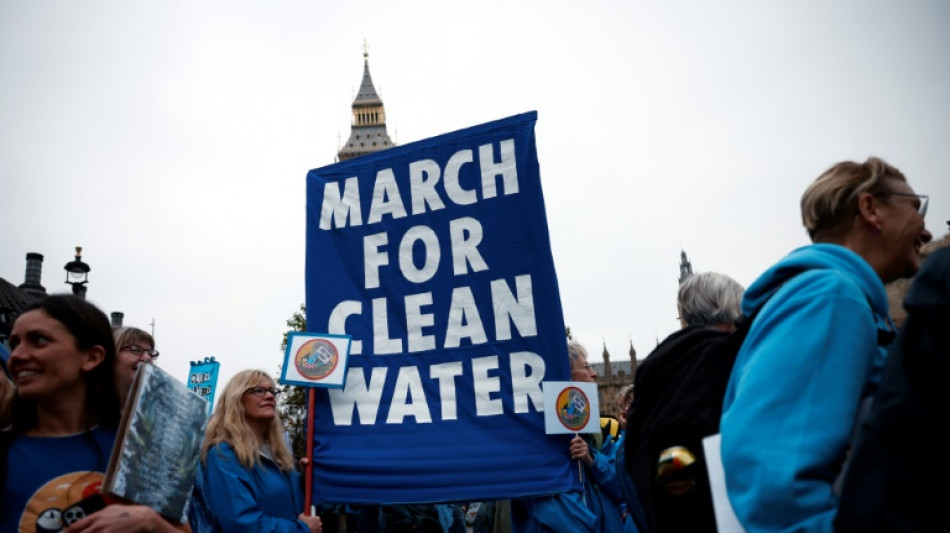 R&eacute;seaux d'eau: le Royaume-Uni face &agrave; une facture colossale de 290 milliards de livres