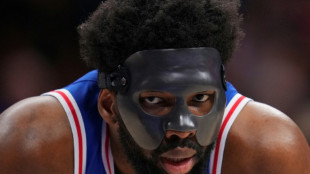 NBA: Philadelphie et Dallas r&eacute;duisent l'&eacute;cart