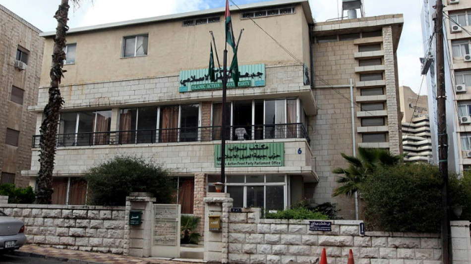 Jordania proh&iacute;be las actividades de los Hermanos Musulmanes y cierra sus oficinas