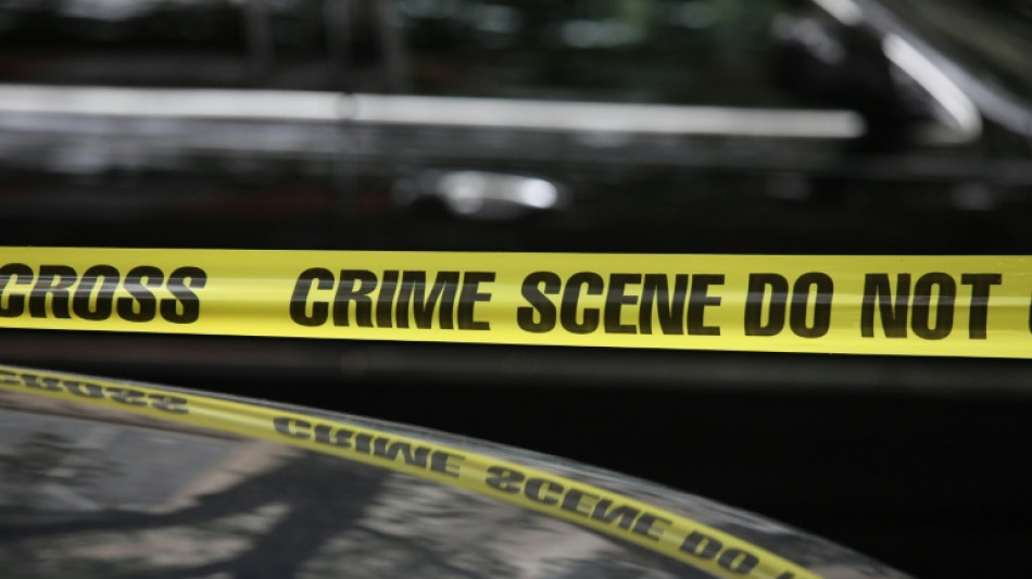  Tr&ecirc;s crian&ccedil;as e um profesor s&atilde;o mortos em ataque armado em escola no Oregon, EUA 