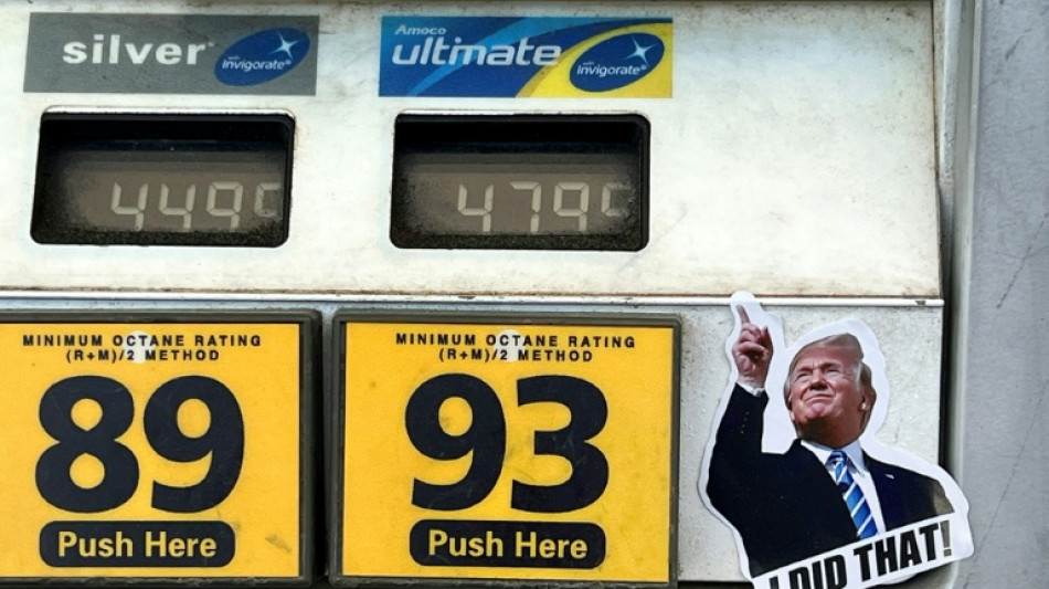  Oil prices advance, stocks mostly fall on US-Iran deadlock  