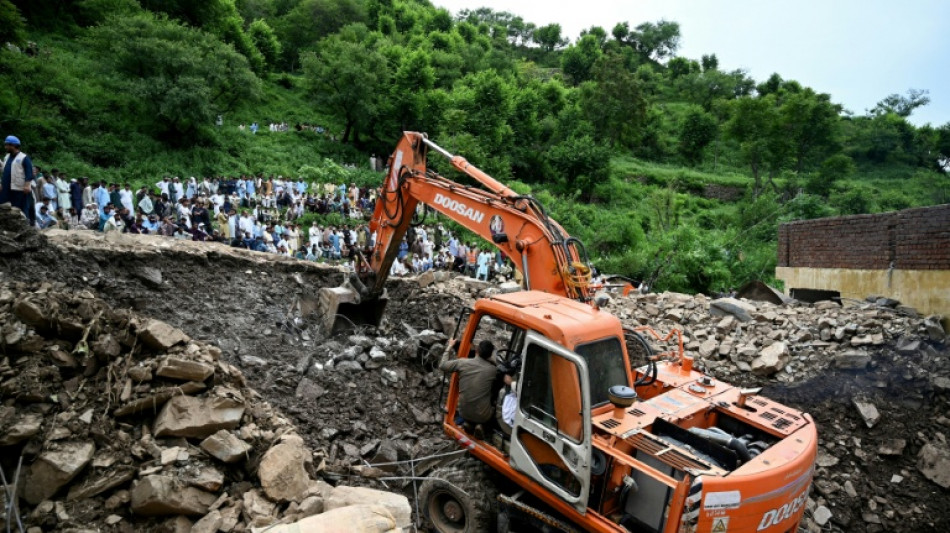 Death toll from northern Pakistan monsoon floods hits almost 400