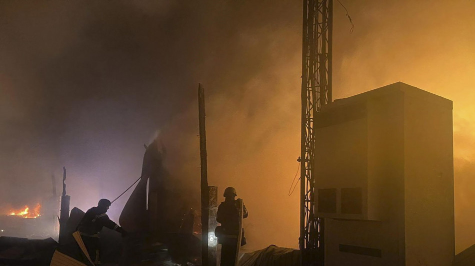 Kiev, un morto e due feriti in un attacco russo a Dnipropetrovsk