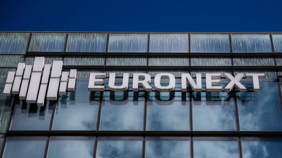  Borse europee positive, debole solo Londra 