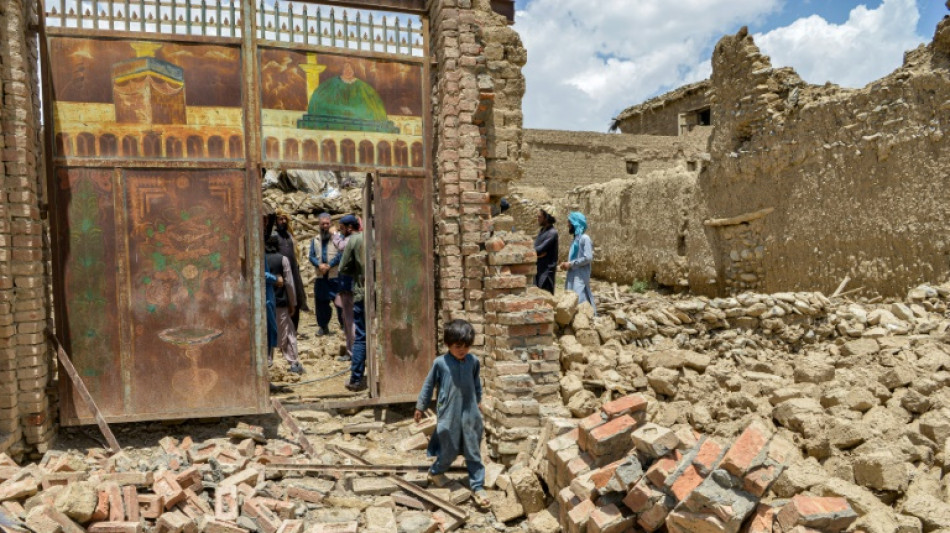 Nach Erdbeben in Afghanistan Bergungs- und Versorgungseins&auml;tze unter Hochdruck
