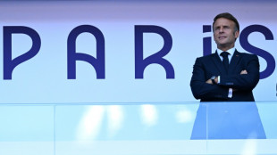 Ap&oacute;s sonho ol&iacute;mpico, duro despertar pol&iacute;tico aguarda Macron na Fran&ccedil;a?