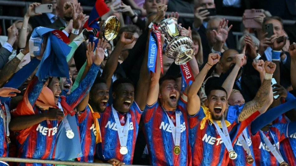 Crystal Palace vence City na final da Copa da Inglaterra (1-0) e conquista seu 1º título
