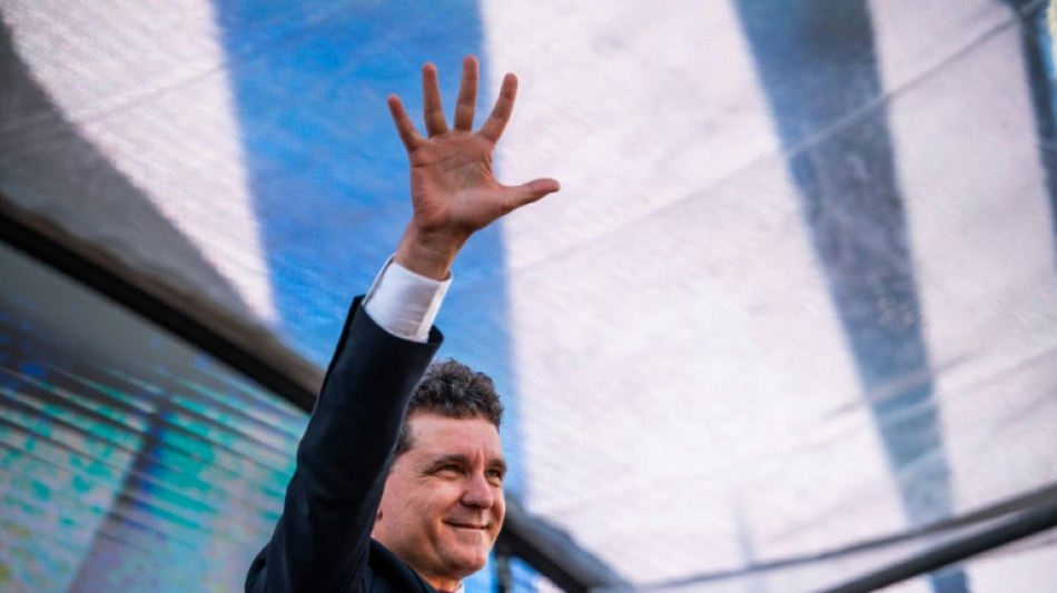 Présidentielle roumaine : Nicusor Dan, un mathématicien qui vise au-delà de Bucarest