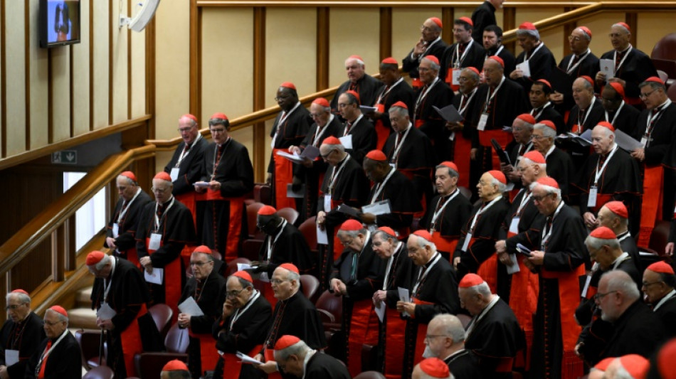 Le Vatican suspendu &agrave; l'annonce de la date du conclave, qui doit &eacute;lire le futur pape