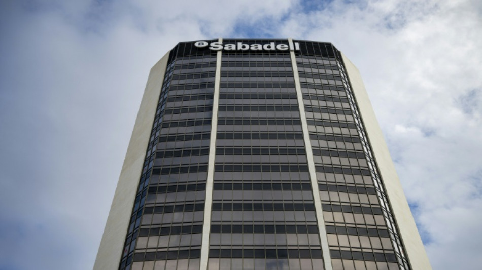El beneficio del banco español Sabadell aumenta en nueve meses pese a la convulsa OPA del BBVA