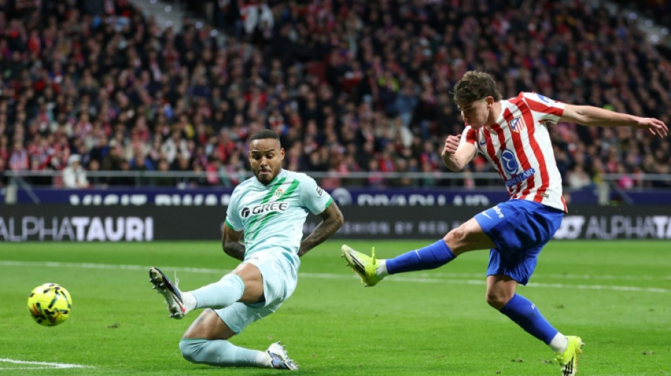  Atl&eacute;tico de Madrid recebe Bar&ccedil;a na Copa do Rei com Juli&aacute;n &Aacute;lvarez e gramado questionados 