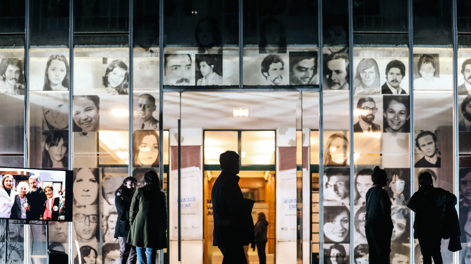  Argentina declassifica file d'intelligence sulla dittatura, online 492 pagine 