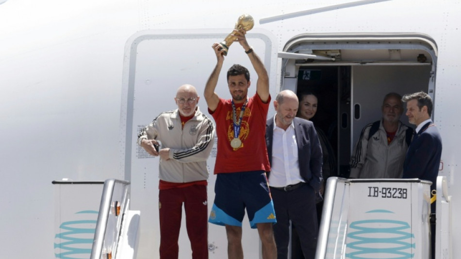 Spanish king hails World Cup heroes as celebration tour begins