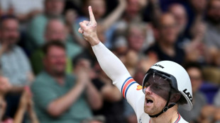 Ciclista brit&acirc;nico Jody Cundy conquista medalha pela 8&ordf; edi&ccedil;&atilde;o seguida dos Paral&iacute;mpicos