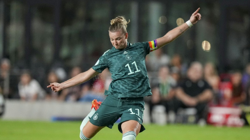 St&uuml;rmerstar Popp: WM k&ouml;nnte ihr letztes Turnier werden