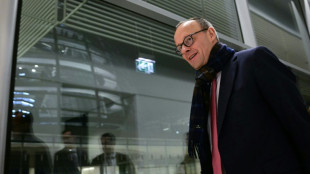 Merz stellt Sofortprogramm f&uuml;r CDU-Regierung vor - Debatte um Asylkurs geht weiter