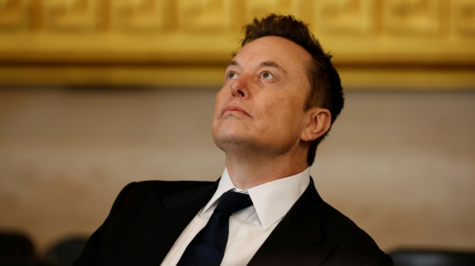  Tesla steigert Gewinn - und k&uuml;ndigt Milliardeninvestitionen in Roboter an 