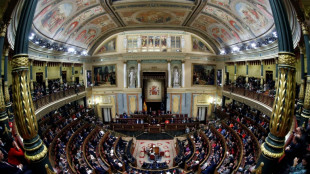 Spain's parliament opens under cloud of uncertainty 
