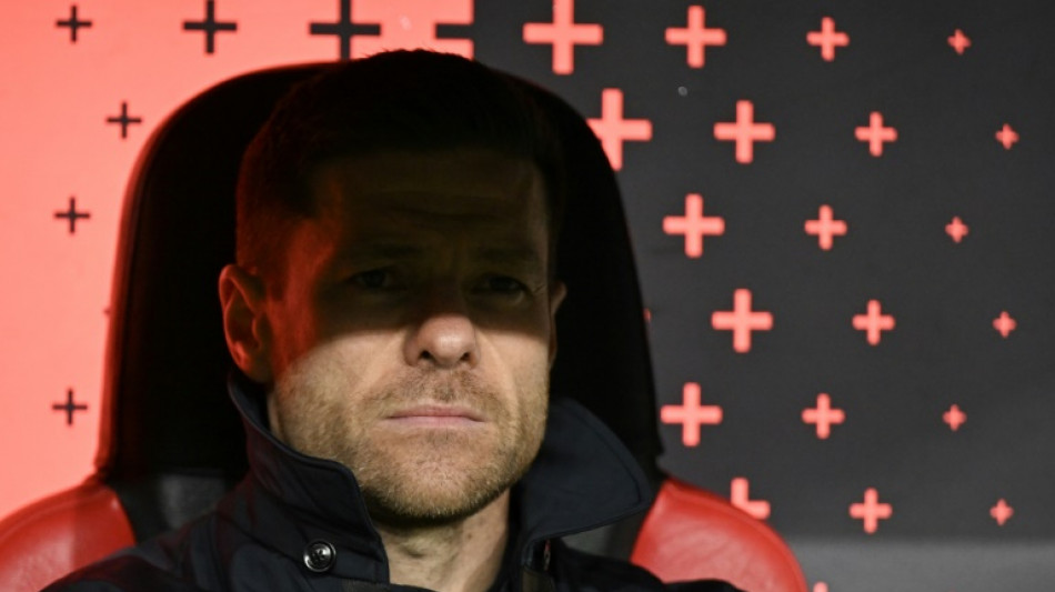 Bayern e Leverkusen duelam &agrave; dist&acirc;ncia na Bundesliga antes de se enfrentarem na Champions