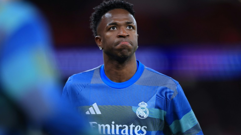  Real Madrid apresenta &agrave; Uefa 'todas as provas' do incidente racista contra Vini Jr. 