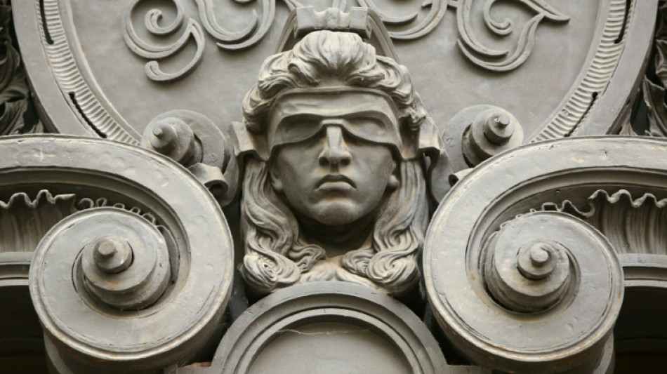  Junge stirbt in Schleswig-Holstein nach Verbr&uuml;hung: Freund von Mutter muss in Haft 