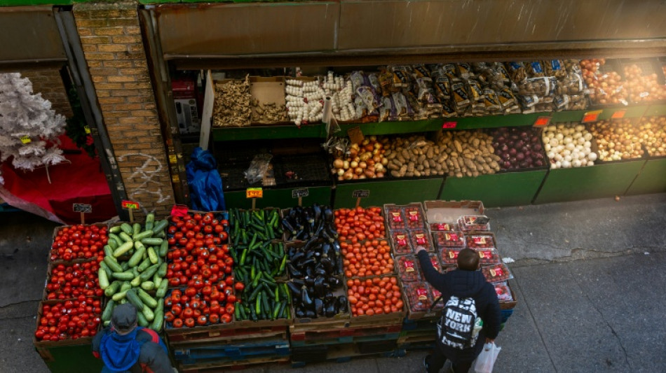  Stocks mixed as muted US retail sales spur caution 