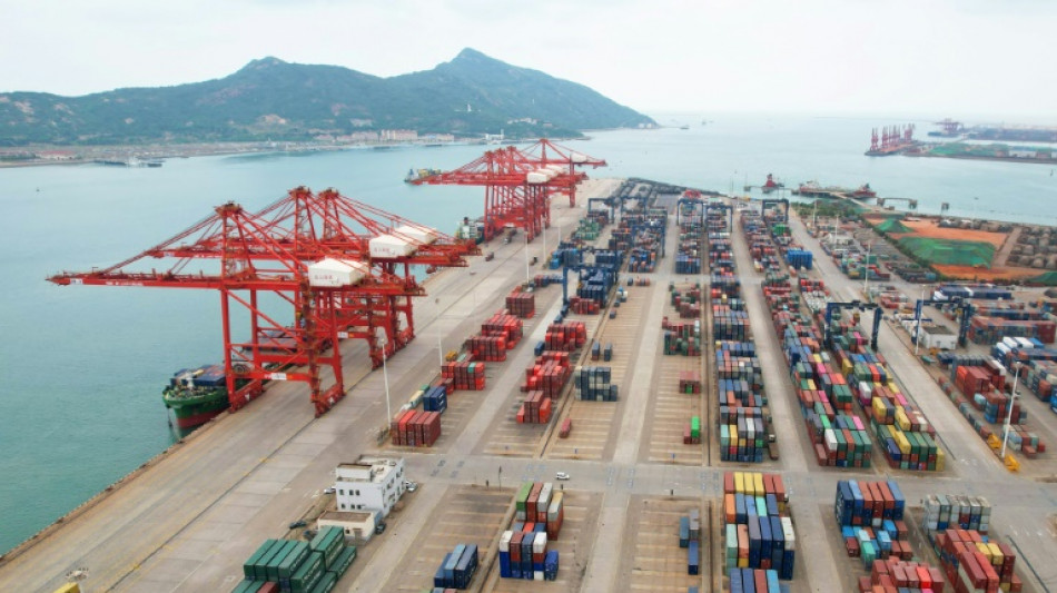 Las exportaciones chinas alcanzan en abril el nivel m&aacute;s bajo en dos a&ntilde;os