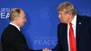 Ap&oacute;s c&uacute;pula de alto risco, Trump parece ter cedido a Putin